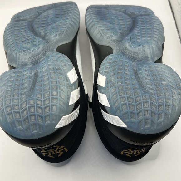 Adidas Basketball Shoes size 6.5 NIB - Picture 8 of 10